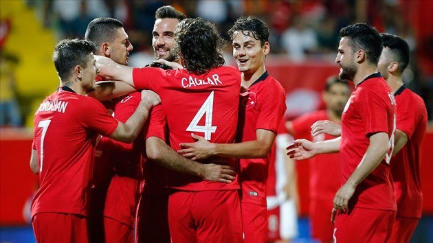 Soi kèo nhà cái tỉ số Serbia vs Thổ Nhĩ Kỳ, 07/09/2020 - Nations League